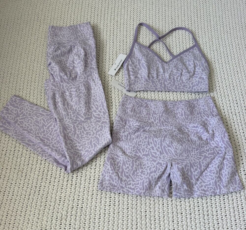Fabletics Lavender Leopard Print 3 Piece set with bra,leggings& Shorts, Size S